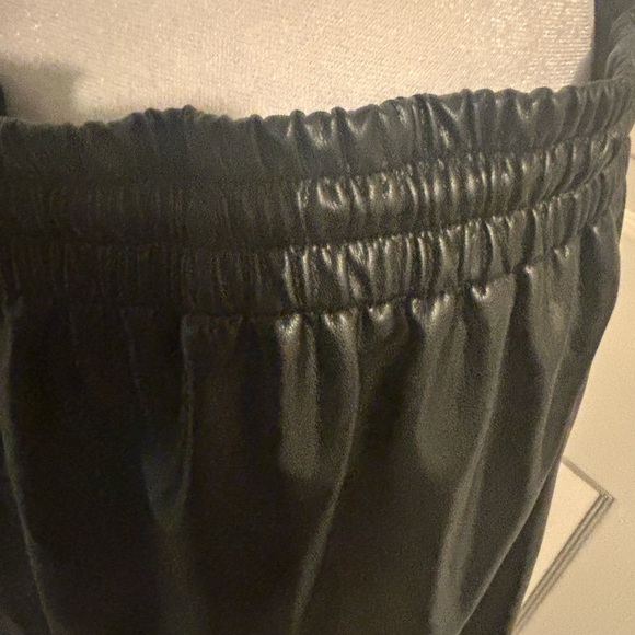 Simply Vera Wang Faux Leather Aline Skirt - Picture 6 of 10